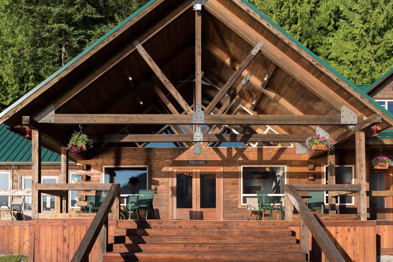 Desolation Sound Homfray Lodge מראה חיצוני תמונה
