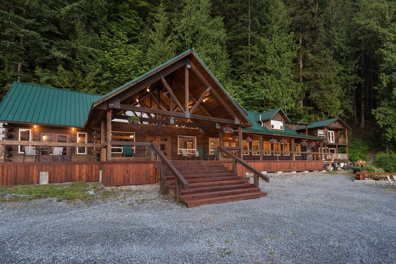 Desolation Sound Homfray Lodge מראה חיצוני תמונה