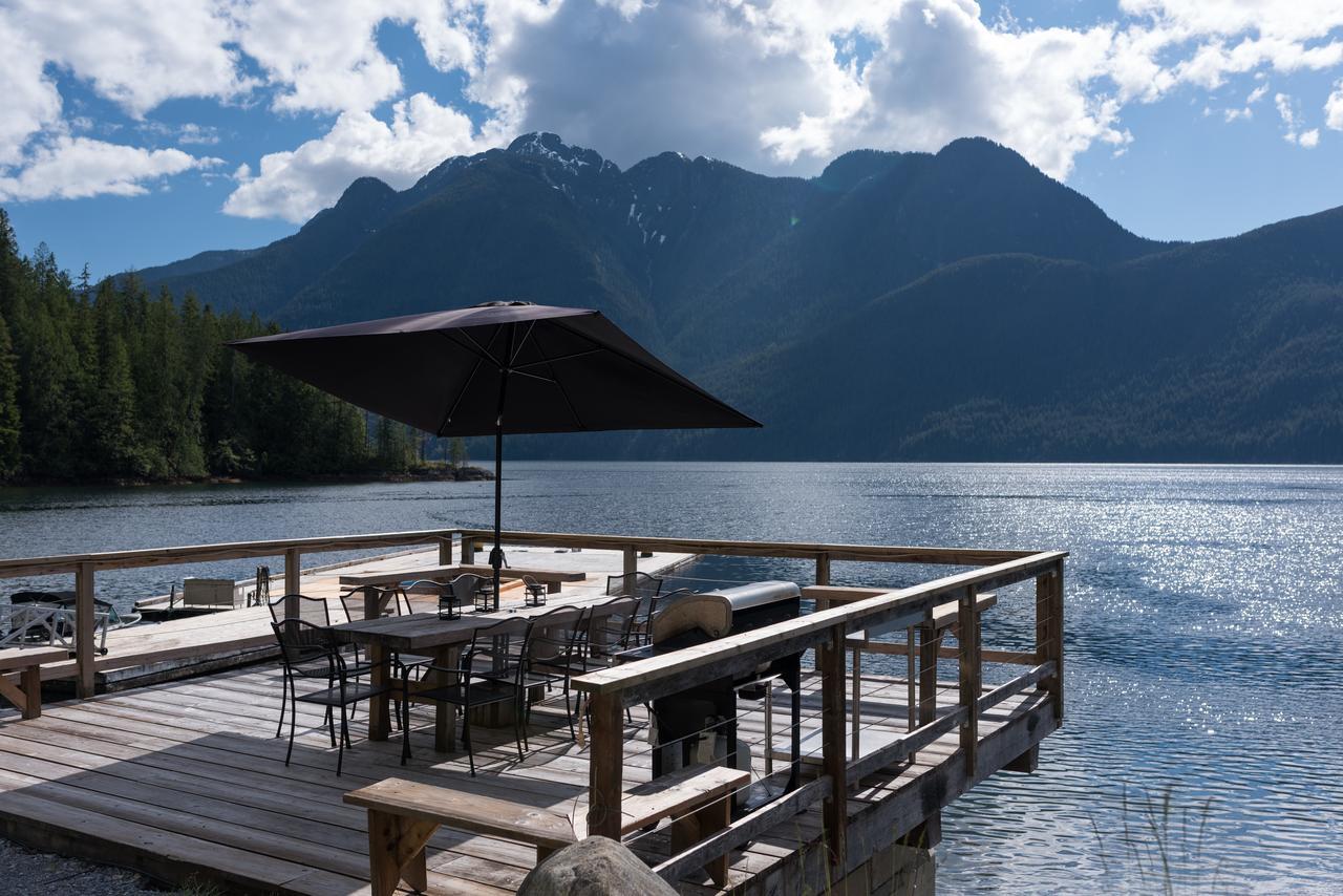 Desolation Sound Homfray Lodge מראה חיצוני תמונה