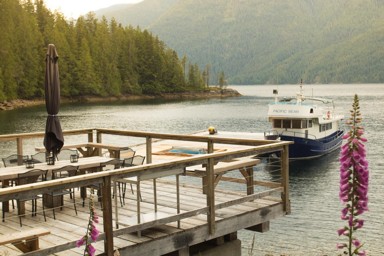 Desolation Sound Homfray Lodge מראה חיצוני תמונה