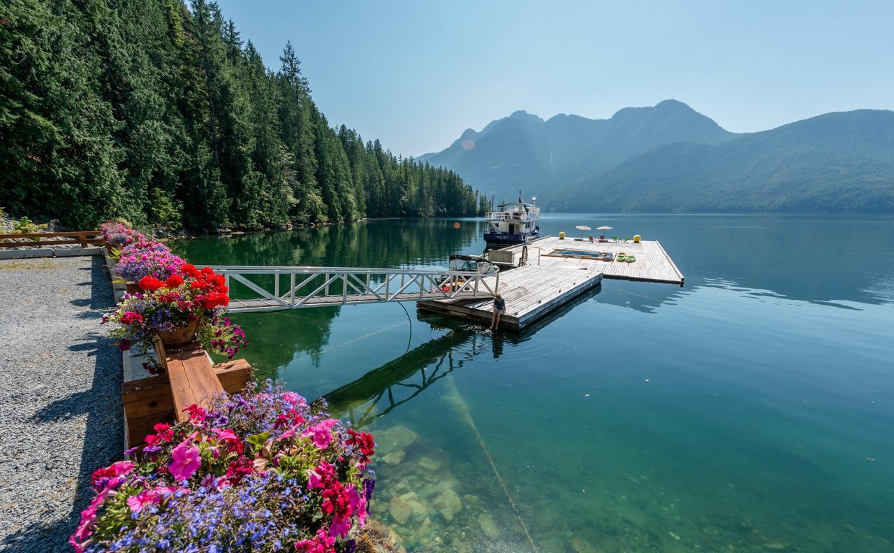Desolation Sound Homfray Lodge מראה חיצוני תמונה