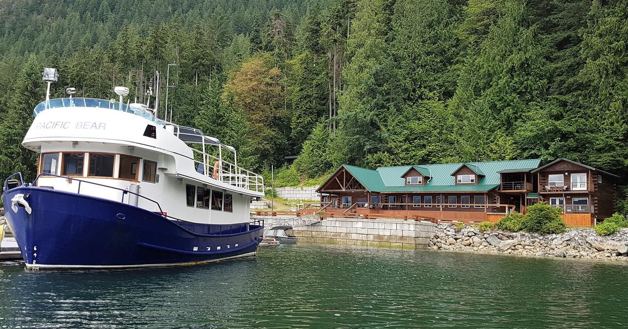 Desolation Sound Homfray Lodge מראה חיצוני תמונה